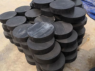 章贡区板式橡胶支座由若干层橡胶片与薄钢板经加压硫化
